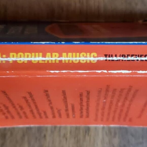 Vintage - Ultimate Trivia  The Book You Play! © 1984 - Picture 5 of 7